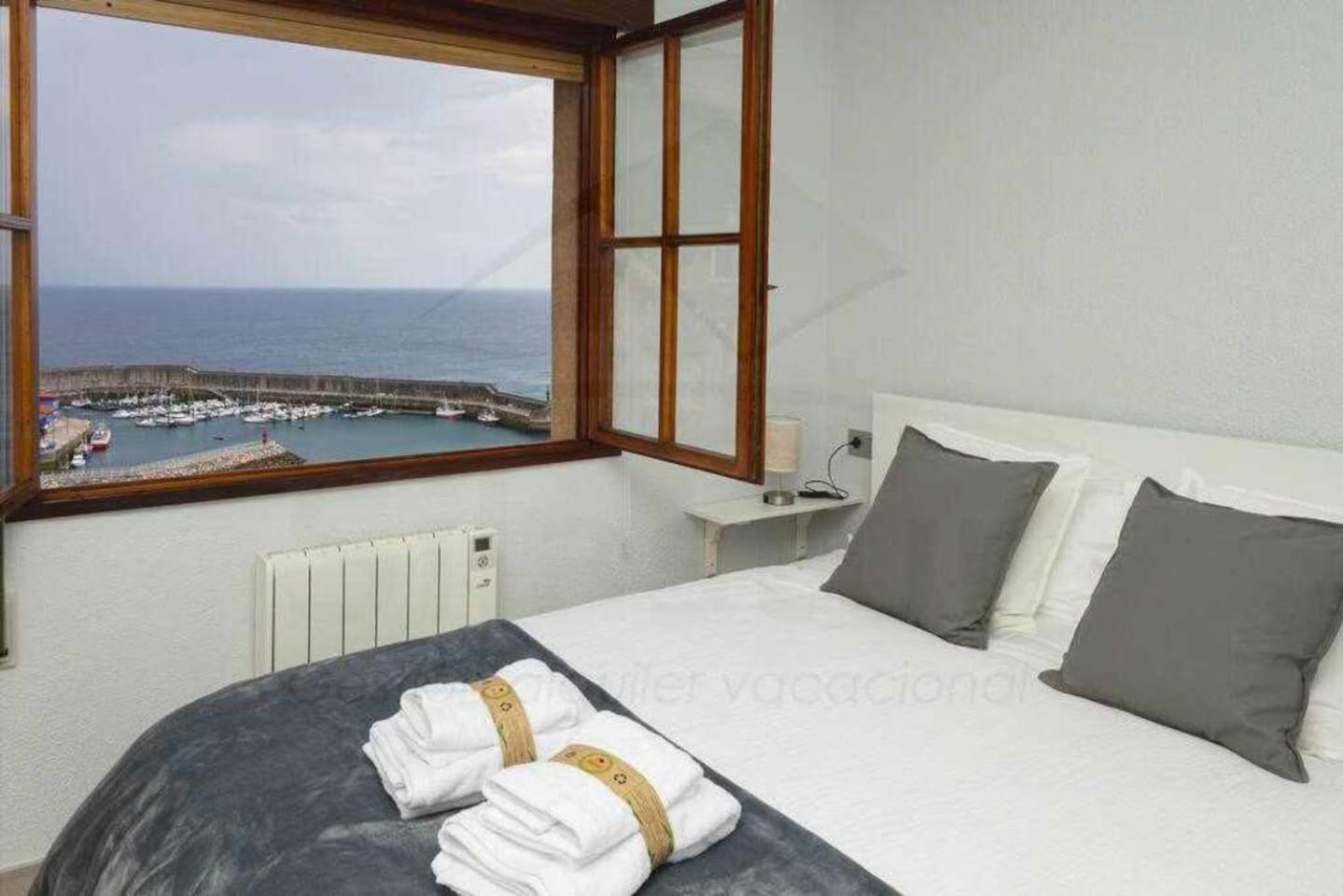Mirador Del Puerto Lastres